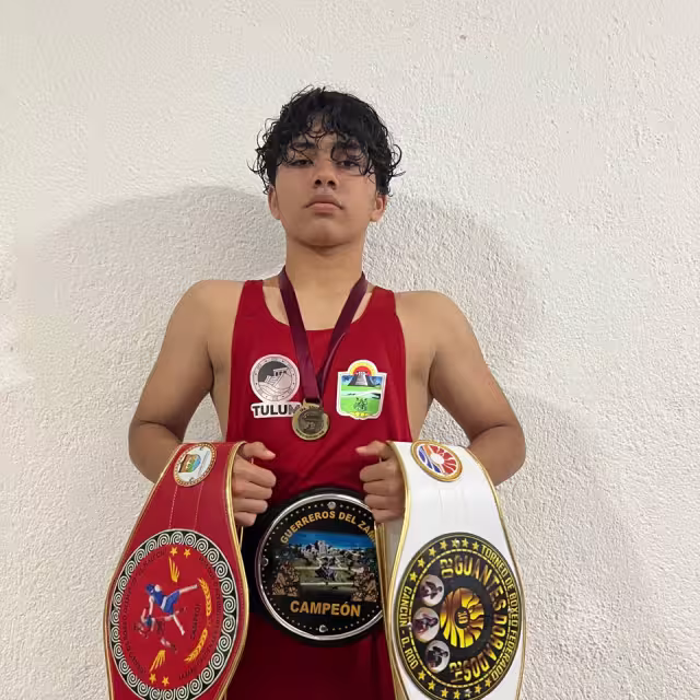 Emiliano se ha posicionado como una de las promesas más destacadas del boxeo juvenil en la región