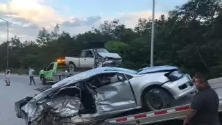 Las lesionadas fueron atendidas por los paramédicos de una empresa particular que posteriormente las llevaron al Hospital General