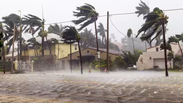 El huracán Darby tomó fuerza y ya es categoría 3, aunque no se esperan afectaciones a México