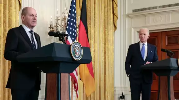 El primer ministro de Alemania, Olaf Scholz y el presidente de Estados Unidos, Joe Biden, se reunieron en la Casa Blanca. Foto: AFP El primer ministro de Alemania, Olaf Scholz y el presidente de Estados Unidos, Joe Biden, se reunieron en la Casa Blanca. Foto: AFP