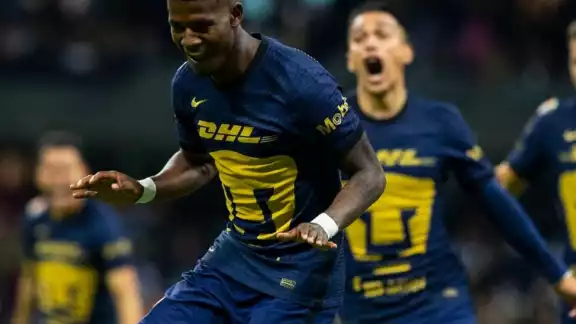 Los Pumas de la UNAM fueran al Estadio Azteca a vencer 3 a 1 al América y clasificar a la Semifinal de la Liga MX