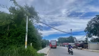 Habitantes denuncian falta de luz por dos días en la colonia Cristo Rey de Playa del Carmen