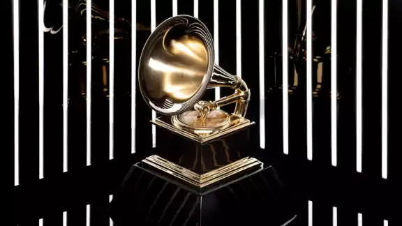El Grammy premia a lo mejor de la industria de la música El Grammy premia a lo mejor de la industria de la música