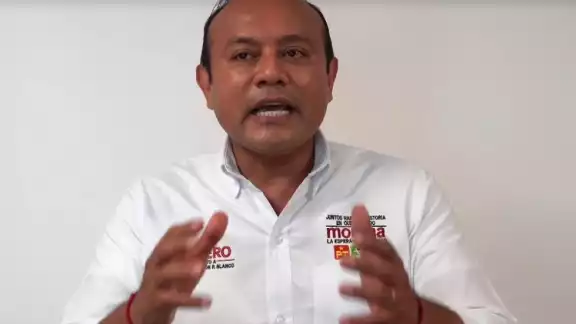 En su mensaje refirió a quienes lo apoyan a no bajar la guardia y a no desanimarse ante las calumnias En su mensaje refirió a quienes lo apoyan a no bajar la guardia y a no desanimarse ante las calumnias