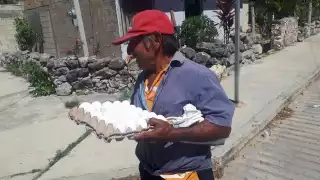 El precio de la reja de huevo en Hopelchén subió de 75 a 90 pesos, un aumento del 20%.