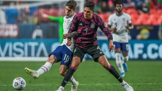México se enfrenta a su archirrival, los Estados Unidos quienes ambos luchan por el liderato general de las eliminatorias mundialistas rumbo a Qatar 2022