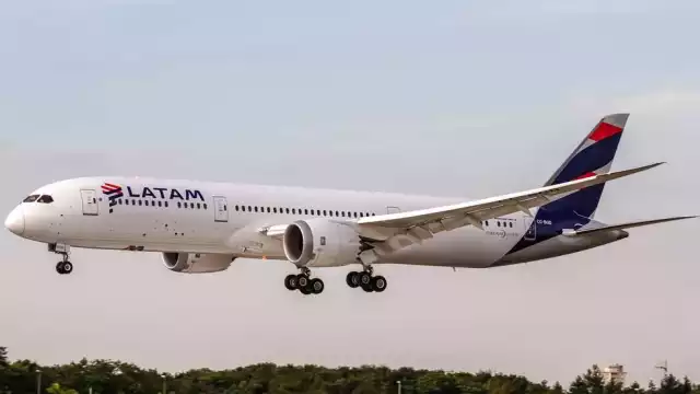 Muere piloto por emergencia médica en pleno vuelo de Miami a Chile