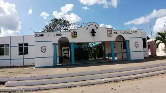 Los habitantes de Chuhuhub desconocen el motivo por el que la FGE Quintana Roo cerró la oficina del Ministerio Público en la comunidad Los habitantes de Chuhuhub desconocen el motivo por el que la FGE Quintana Roo cerró la oficina del Ministerio Público en la comunidad