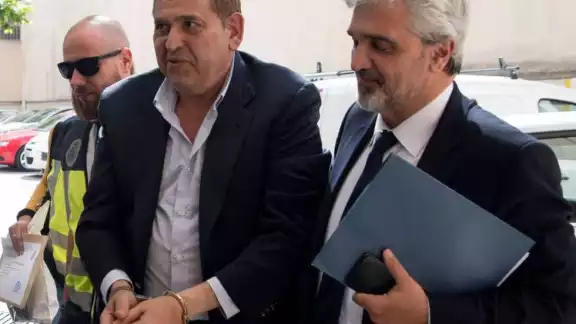 El empresario llegó al acuerdo luego de ser deportado a México para su arresto