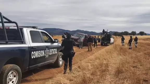 De acuerdo a los reportes de la Fiscalía del Estado, las personas fueron extraídas de sus domicilios por un grupo armado