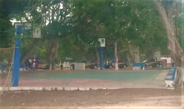 Tras una revisión fueron asegurados con todo y coche