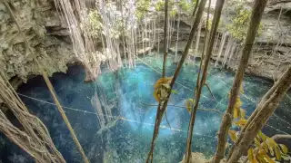 La chef Rosalía Chay presume en redes el cenote Lol Ha en Yaxcabá