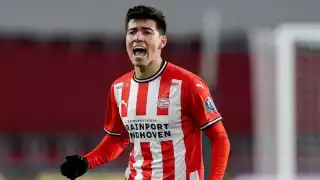 Erick Gutiérrez saldrá a la banca en el Olympiacos vs PSV
