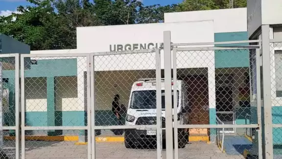 Al menos 50 personas requieren hospitalización en Seyé después de acudir a puesto de carnes Al menos 50 personas requieren hospitalización en Seyé después de acudir a puesto de carnes