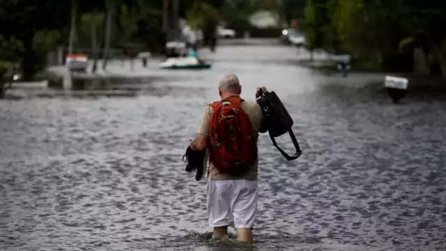 Se alerta para tomar precauciones por la posible formación ciclónica al Suroeste de Yucatán