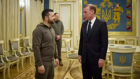Jake Sullivan y Zelenski se reunieron en Kiev donde dialogaron sobre los ataques de Rusia Jake Sullivan y Zelenski se reunieron en Kiev donde dialogaron sobre los ataques de Rusia