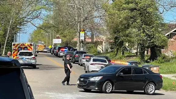 Tiroteo en Tenessee deja un muerto y un policía herido Tiroteo en Tenessee deja un muerto y un policía herido