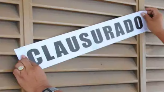 El sitio fue clausurado a las 10:00 horas de este jueves.