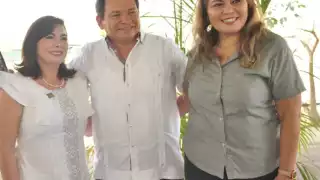 Joaquín Díaz Mena reconoció la labor de los docentes, su pasión y responsabilidad