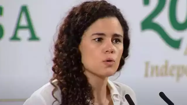 Luisa María Alcalde, titular de la STPS