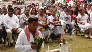 Los  ‘curanderos’ mayas heredan sus conocimientos clínicos de generación en generación