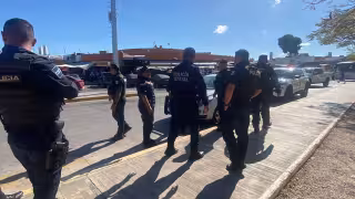 Sujeto sancionado tras portar arma de juguete en mercado principal