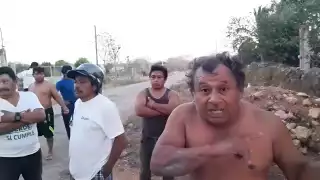 Vecinos de La Alameda retienen a un adulto mayor tras el robo de una batería.