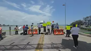 Taxistas exigen acciones reales contra transporte ilegal en Ciudad del Carmen