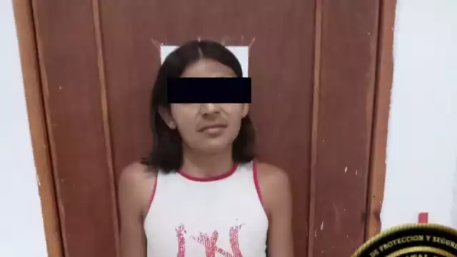 El individuo fue acusado de grabar en el baño de hombres con su teléfono celular