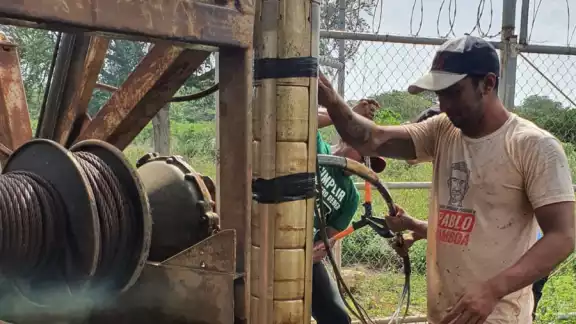 Más de 500 habitantes de la localidad permanecieron sin agua Más de 500 habitantes de la localidad permanecieron sin agua
