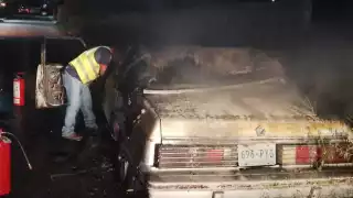 El coche quedó en ceniza