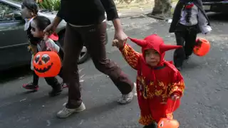 Los niños ya están listos para salir a pedir calaverita
