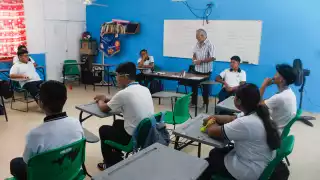 Avanza el ciclo escolar 2025-2026 en Yucatán