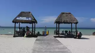 La playa inclusiva de Progreso es de fácil acceso para las personas