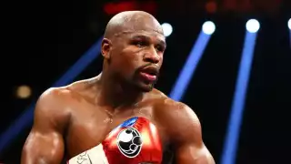 Floyd Mayweather llega a  la CDMX  entre mariachis y una pela en puerta  