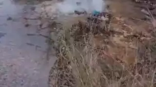 Ciudadanos de Mahahual denuncian enorme fuga de agua