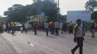 Analizan elecciones en comunidades de Ciudad del Carmen tras bloqueos carreteros  