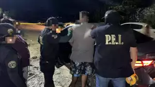 La pareja fue detenida junto al aseguramiento de diversas dosis de drogas