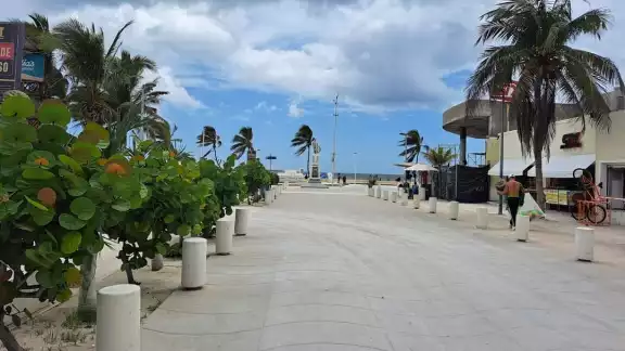 El turismo ha resultado beneficiado con el cierre del malecón de Progreso El turismo ha resultado beneficiado con el cierre del malecón de Progreso