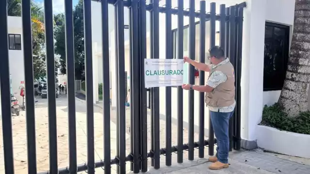 Un hotel fue clausurado después de revisar que no contaban con los papeles adecuados.
