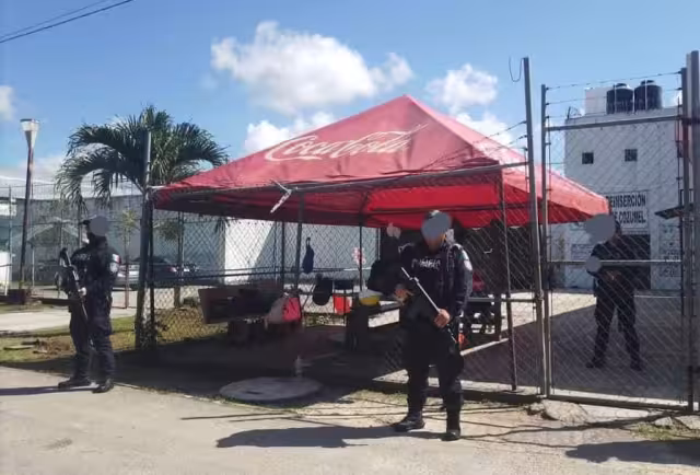 Detienen a mujer por intentar ingresar drogas al Cereso en Cozumel