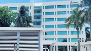 Exdiputado denuncia complicidad y silencio ante pagos retenidos de PEMEX