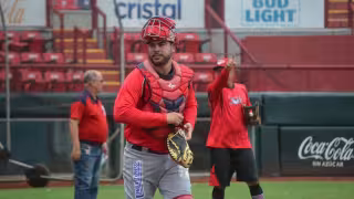 Piratas de Campeche anuncia el regreso del catcher Fernando Flores para la recta final