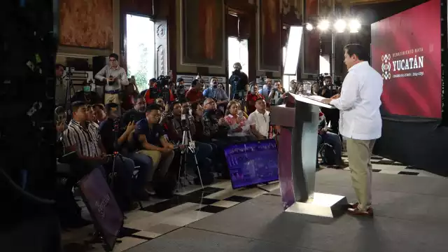 En los primeros 100 días del Gobierno estatal, anuncian obras del puerto y reorganización del sector salud