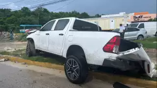 La carambola involucró dos autos particulares y una camioneta de Playa Express
