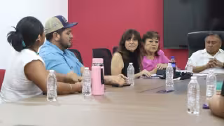 Padres de la escuela donde se derrumbó el techo en Tizimín se acercan a la Segey para gestionar un nuevo plantel