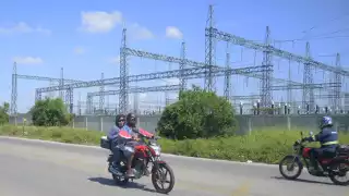 Vecinos de Kanasín han sufrido por los apagones en la ola de calor