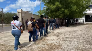 Hopelchén: largas filas en último día de canje de placas