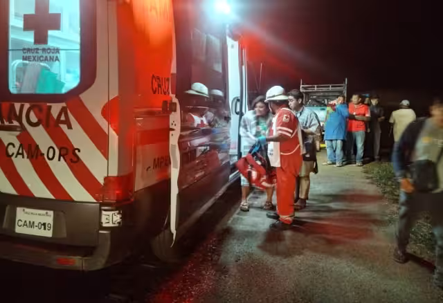 Accidente en kilómetro 107 deja pasajeros con golpes leves