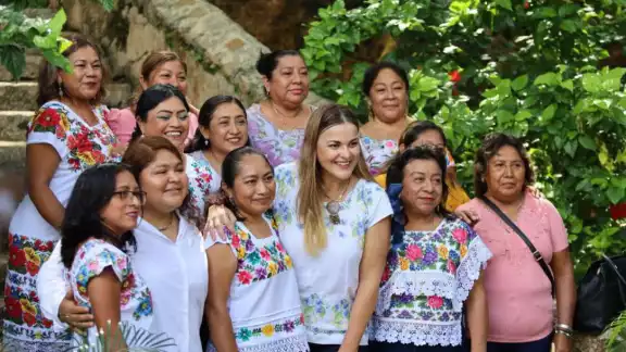 Mérida es la ciudad con mayor crecimiento turístico del país, señala Cecilia Patrón en el Tianguis 2025 Mérida es la ciudad con mayor crecimiento turístico del país, señala Cecilia Patrón en el Tianguis 2025